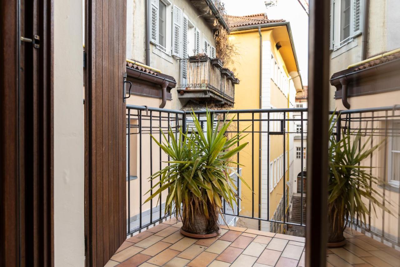 Apartment Goethe 1 Bolzano Luaran gambar